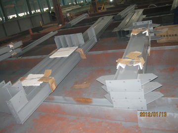 Cina Costruzioni d'acciaio industriali di montaggio dell'acciaio per costruzioni edili per la struttura del magazzino fornitore